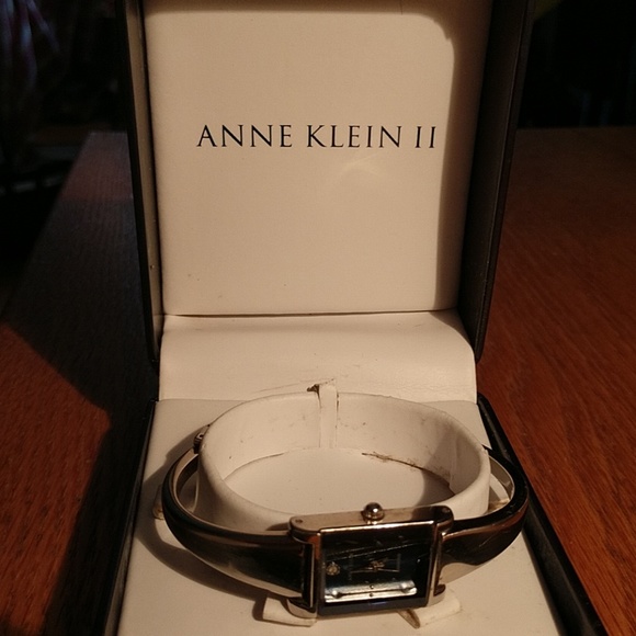 DESIGNER Anne Klein II DIAMOND Watch - Picture 6 of 6